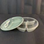 ⁦علبة حفظ مدورة بغطاء مقسمه 1.1 لتر⁩ - الصورة ⁦9⁩