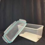 ⁦علبة حفظ مستطيله بغطاء محكم مع لوك وسيليكون 4.5 لتر⁩ - الصورة ⁦2⁩