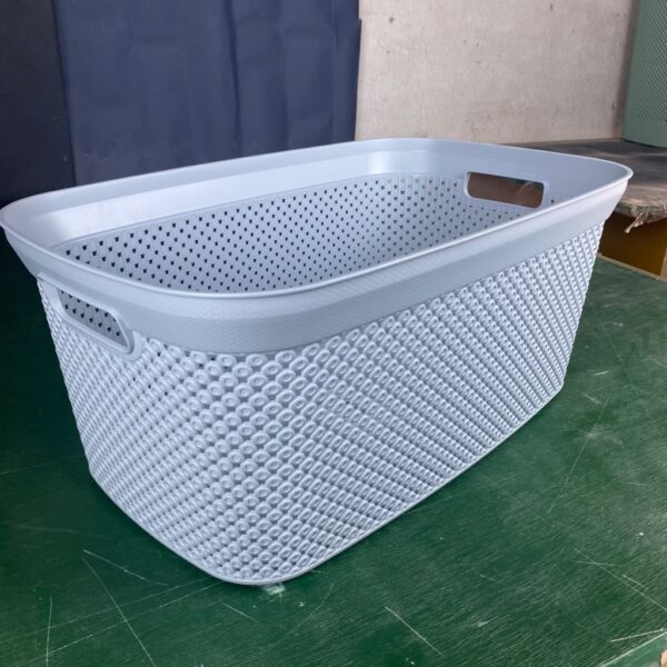 35 Lt Diamond Laundry Basket