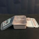 Divided Storage Box With Fork+Spoon+Sauce Box (14,5x20x7,4 (h) cm) - Image 3