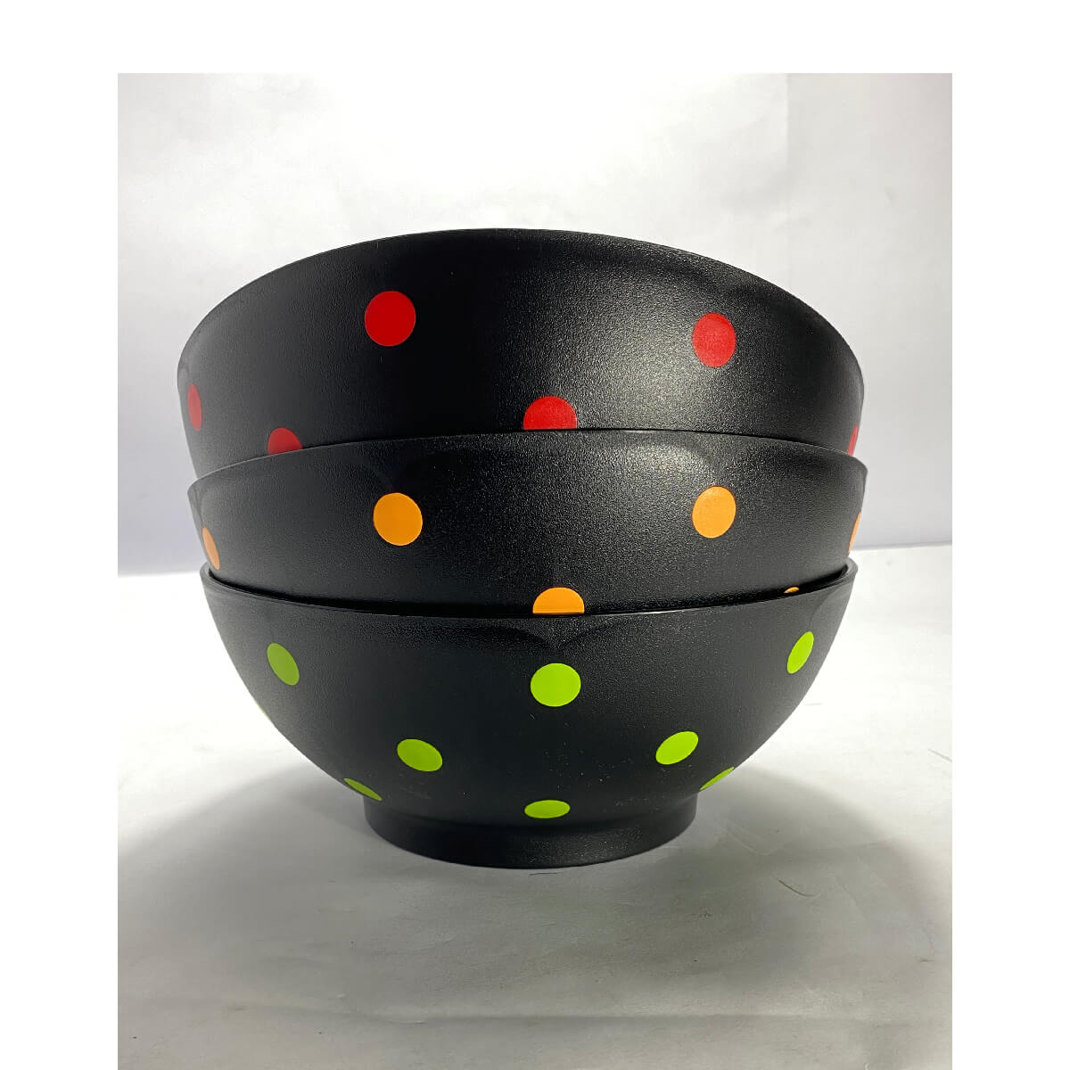 2283 (11) 1.5L Spotty Bowl Without Lid - Image 1