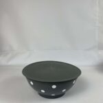 بولة منقطة بالغطاء 1.5 لتر